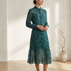 Vittoria Green Leaf Print Long Sleeve Midi Dress Small